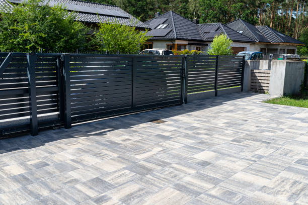 Best Custom Driveway Pavers  in Raymond, IL
